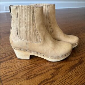 Frye Banana Leather Ankle Boots